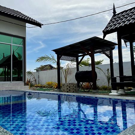 The Broms Villa Kuala Terengganu Kültér fotó