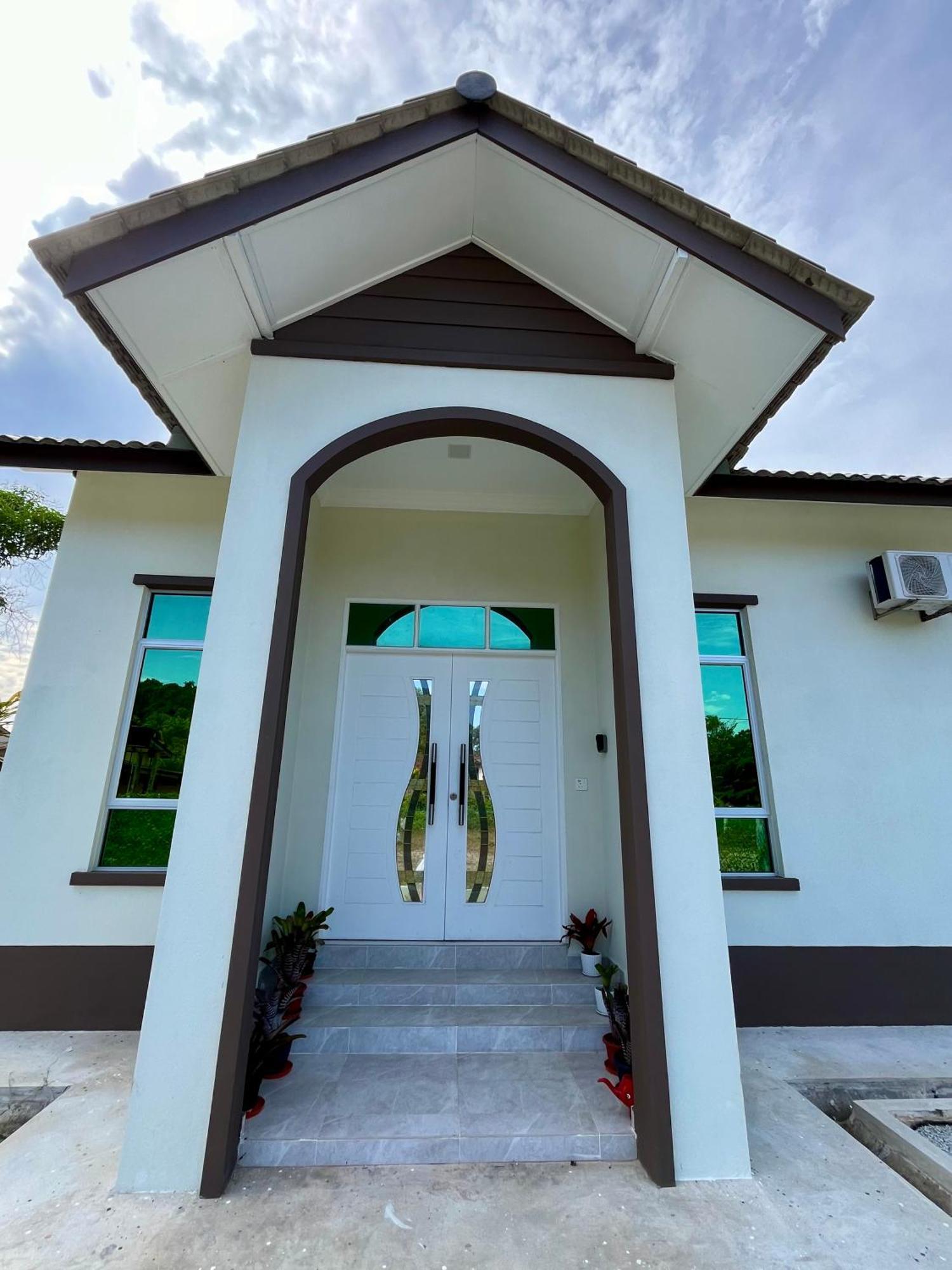 The Broms Villa Kuala Terengganu Kültér fotó